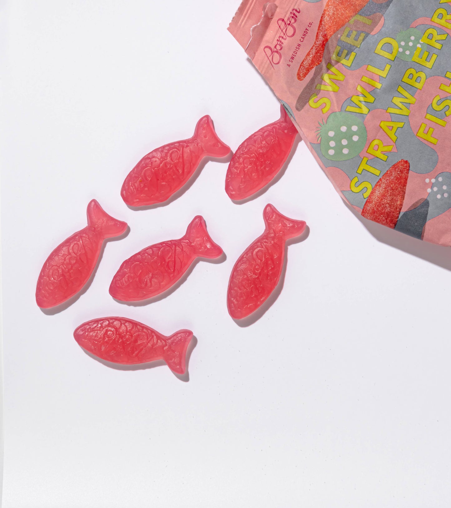 Sweet Wild Strawberry Fish - Swedish Candy