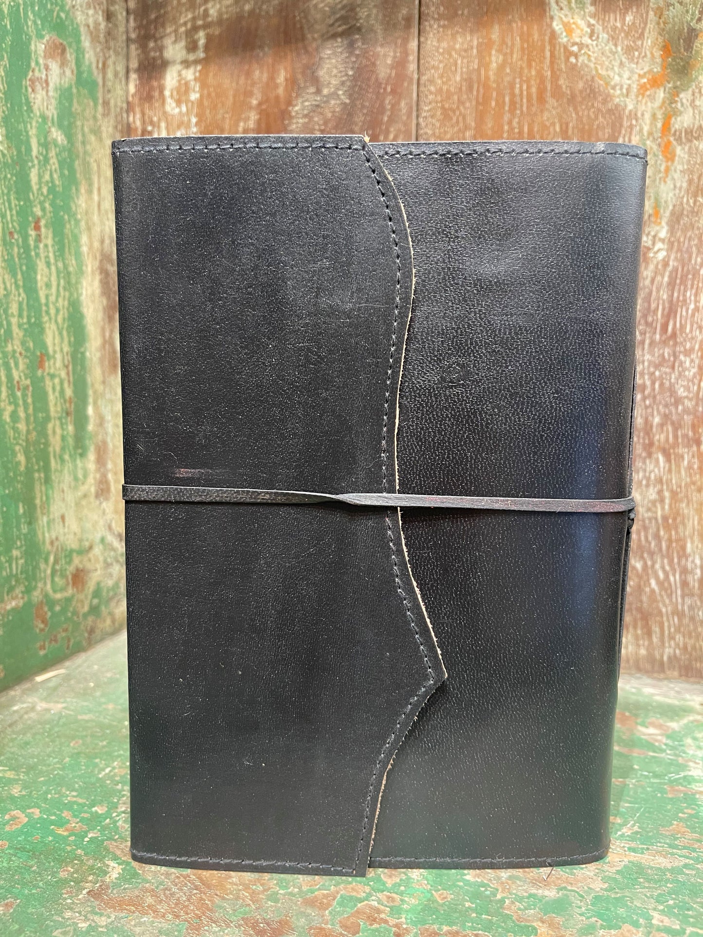 Leather flap journal 8 3/8" x 6 1/8"