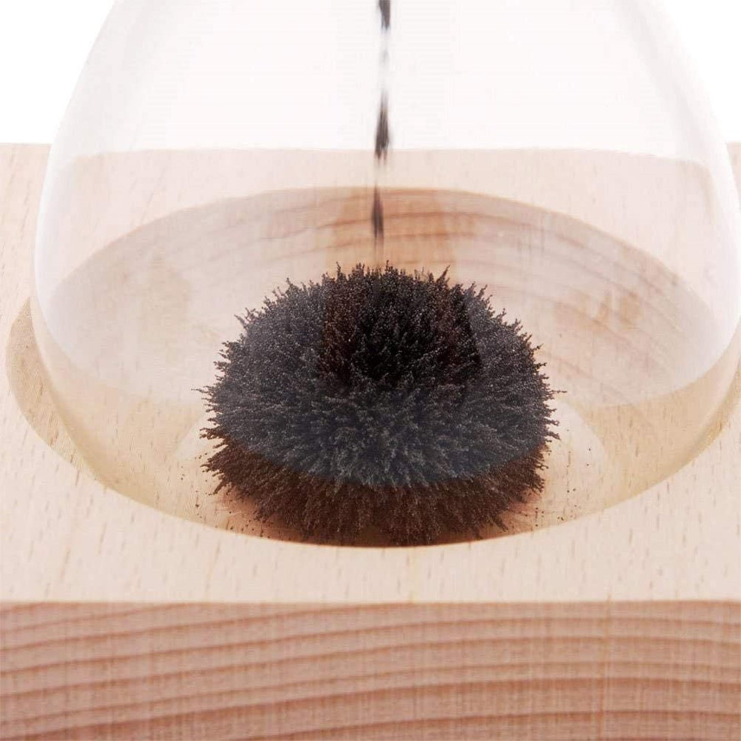 Magnetic Hourglass